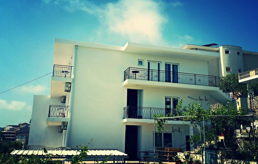 Apartments Popovic Ulcinj Luaran gambar